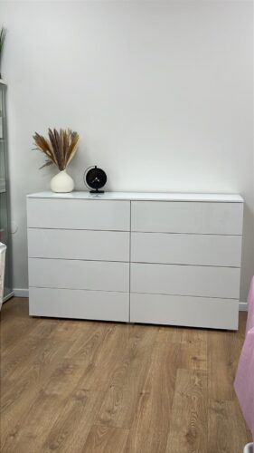 קומודה לבנה 8 מגירות דגם "מורן" photo review